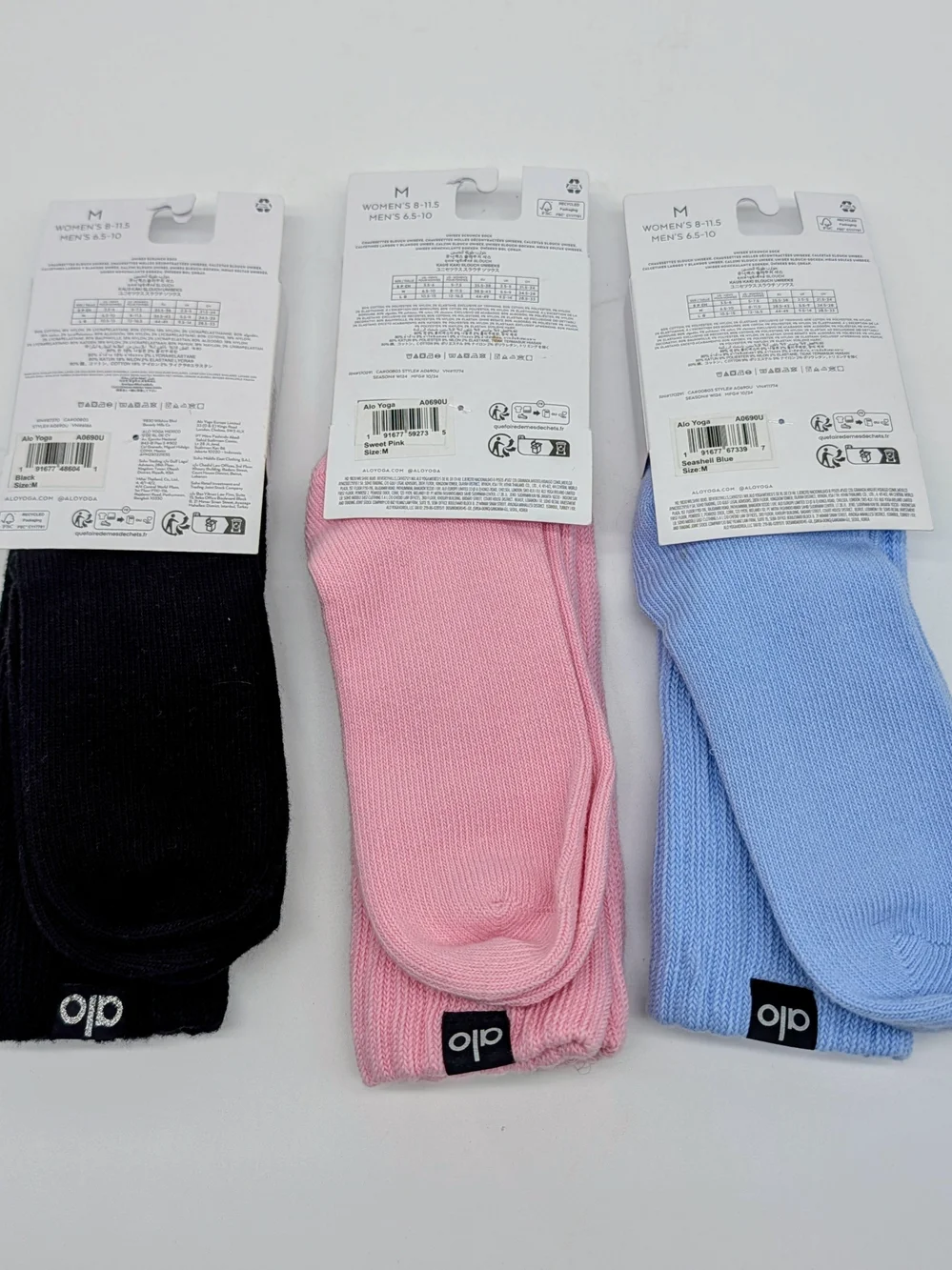 Alo Yoga Scrunch Socks 3 Pairs Sz M Pink Blue Black Cotton Blend Logo